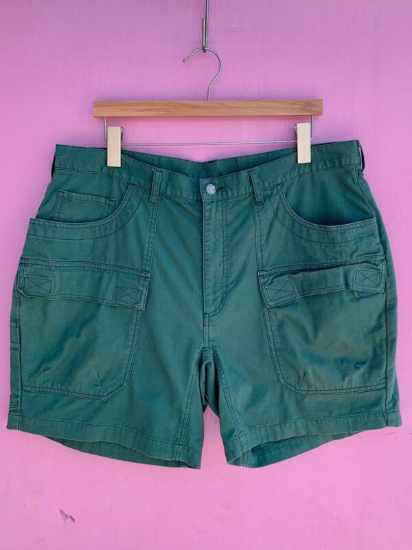 product details: COOL 1990S REI BRAND CARGO HIKING SHORTS MADE IN HONG KONG photo