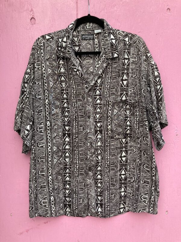 product details: 1990S RAD BLACK & WHITE TRIBAL PRINTED SLOUCHY RAYON SHIRT photo