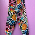 AS-IS AMAZING 1990S ALLOVER GRAPHIC TROPICAL PRINT CAPRI RAYON BEACH PANTS