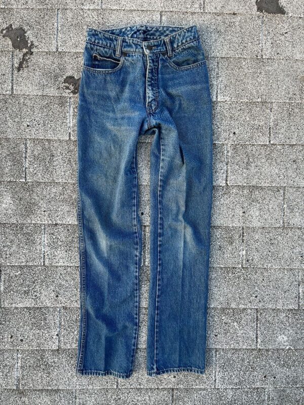 product details: CLASSIC MEDIUM WASH STRAIGHT LEG JEANS SMALL FIT photo