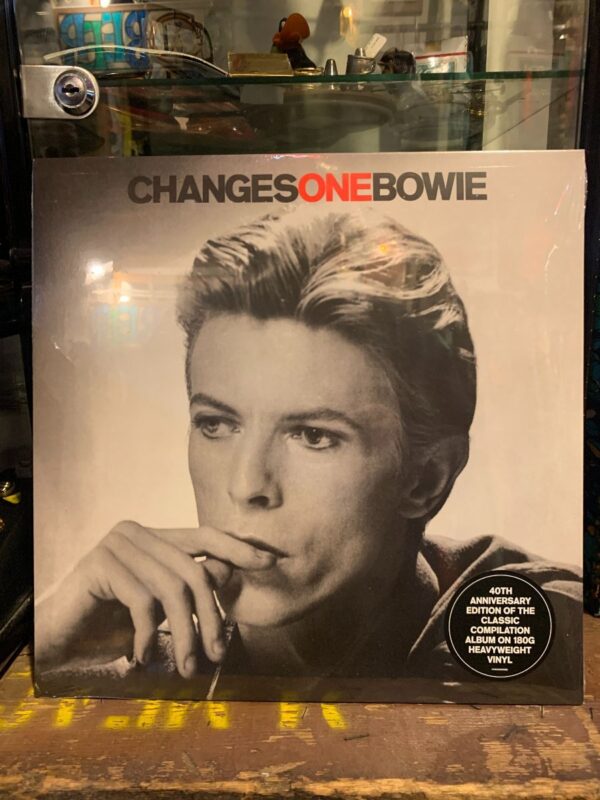 product details: BW VINYL DAVID BOWIE- CHANGES ONE BOWIE 40TH ANNIVERSARY photo