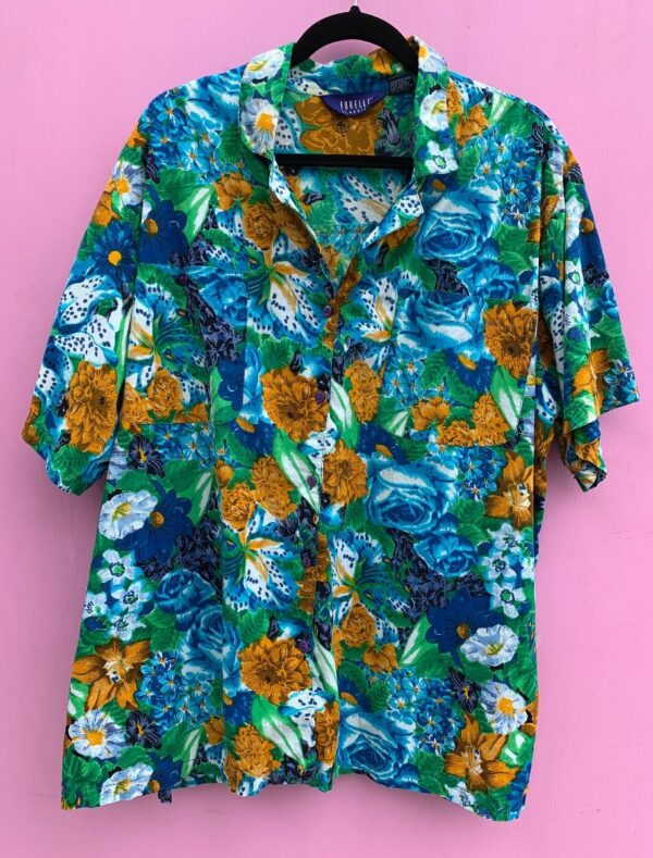 product details: WOMENS FLORAL HAWAIIAN BUTTON UP SHIRT 100% COTTON photo