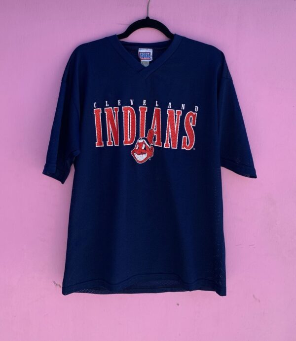 product details: MLB CLEVELAND INDIANS PULLOVER MESH JERSEY photo
