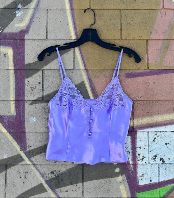 product details: ADORABLE 1990S Y2K LAVENDER CROPPED LACE BUTTON FRONT SILKY CAMI photo