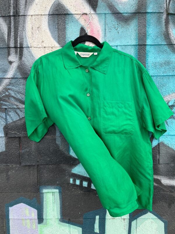 product details: 1990S OVERSIZED BOXY SILK BLOUSE SOLID COLOR photo