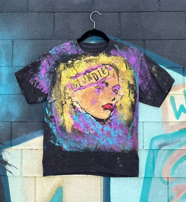 product details: AMAZING BLONDIE CUSTOM HAND PAINTED SILK SCREEN GRAPHIC T-SHIRT SMALL FIT photo