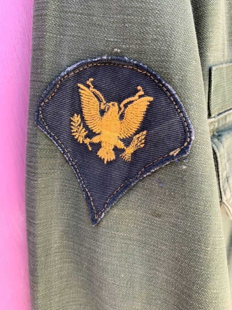 U.s. Army Vietnam Era Military Jacket Multiple Eagle Patch Sleeves As