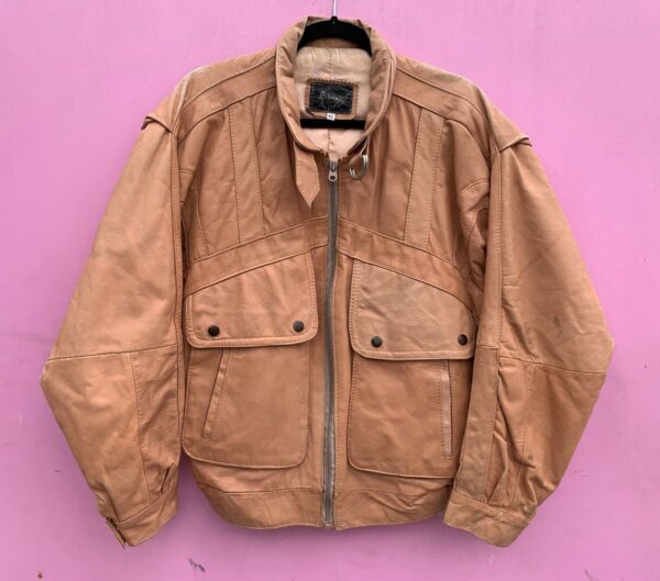 product details: INTERESTING LEATHER JACKET MULTIPLE POCKETS + FASTENER AROUND NECK photo