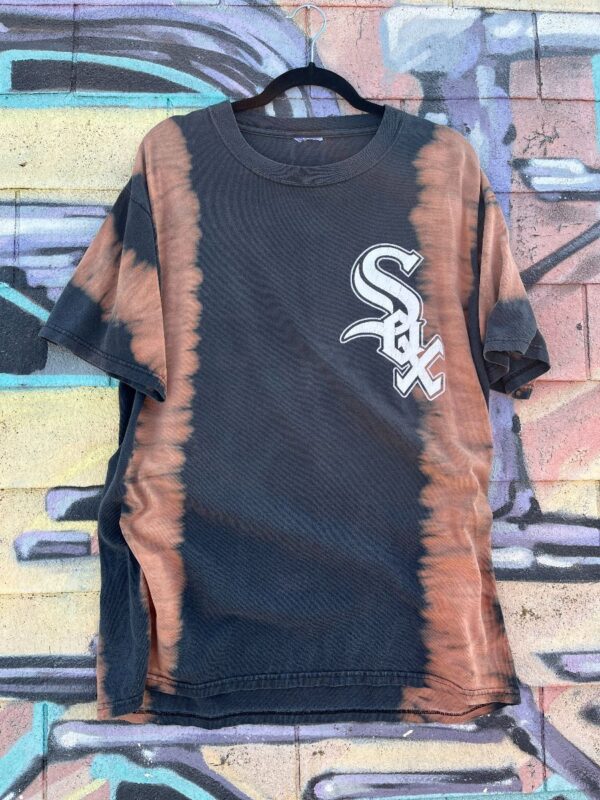 product details: CHICAGO WHITE SOX FADED & BLEACH DYED BOXY OVERSIZED TSHIRT THOMAS #35 photo