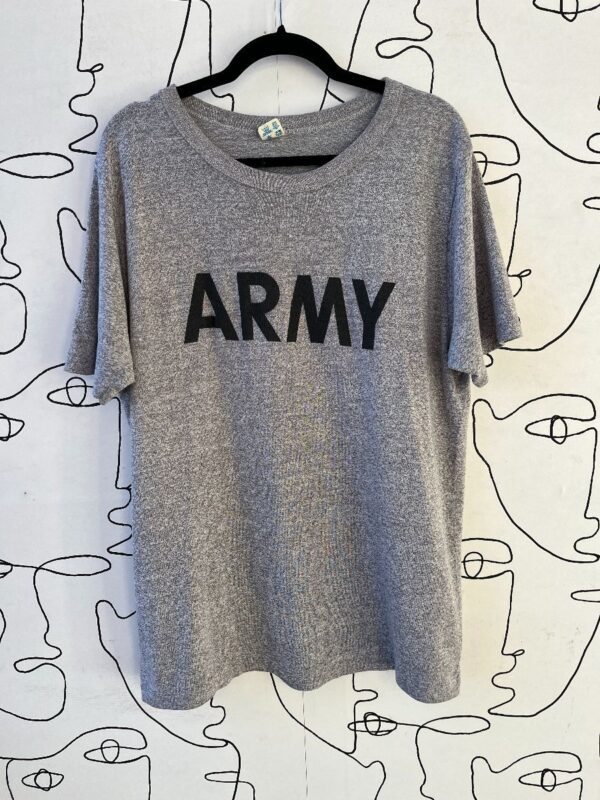product details: VINTAGE ARMY SCREEN PRINT FRONT GRAPHIC SINGLE STITCH T-SHIRT photo