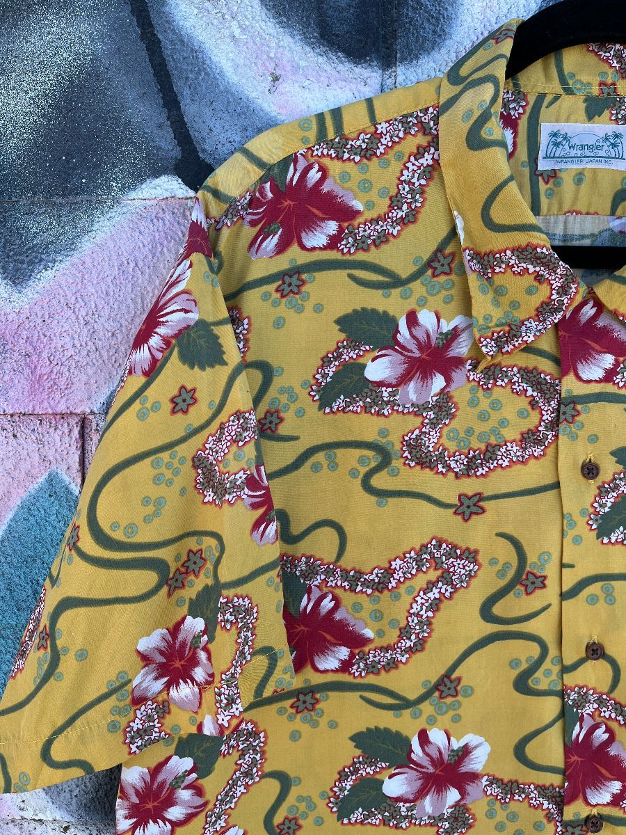 Amazing Made In Japan Hawaiian Leigh Print Shirt | Boardwalk Vintage