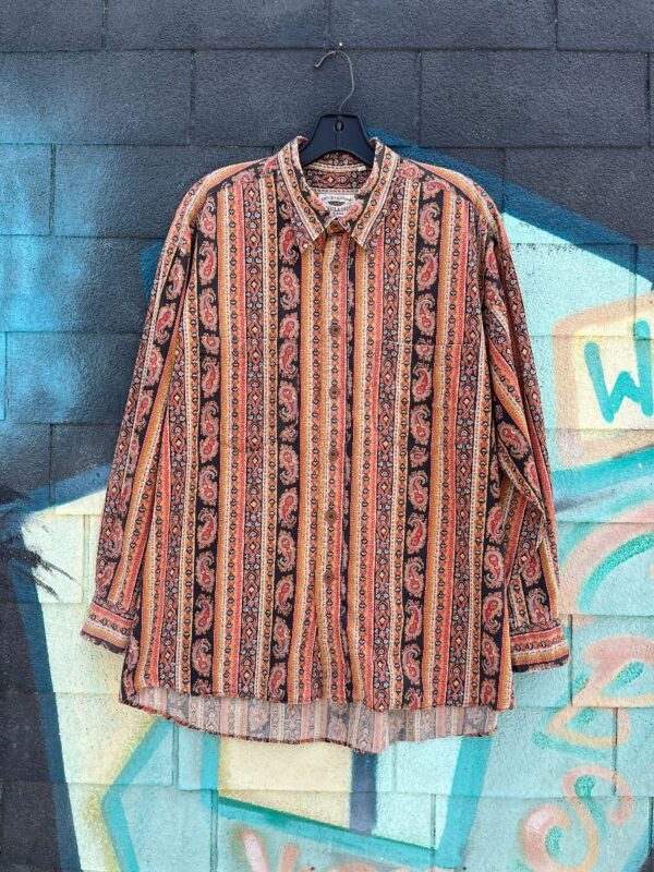 product details: 1970S STYLE PAISLEY PRINT LONG SLEEVE BUTTON DOWN SHIRT photo