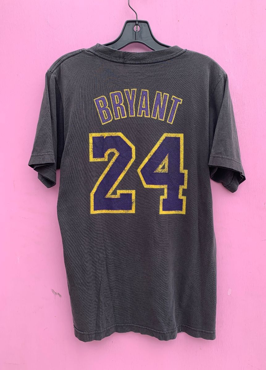 T Shirt NBA Los Angeles Lakers Kobe Bryant Shirt Kobe 824 Tshirt Kobe  Bryant 824 Jersey Style Shirt Kobe 24 Shirt Rubberized Print