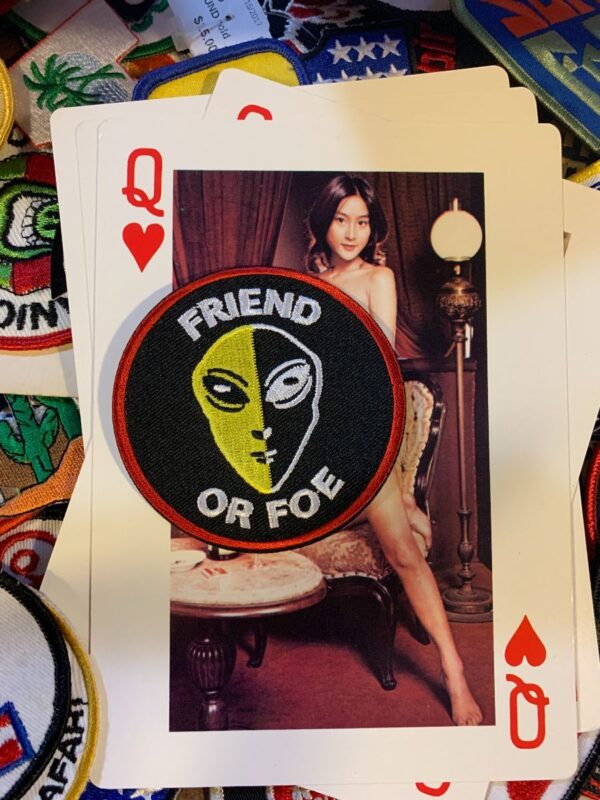 product details: NEW PATCH - FRIEND OR FOE SPLIT ALIEN FACE ROUND EMBROIDERED PATCH photo