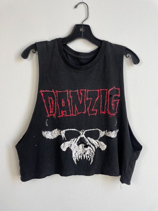 product details: RAD 1990S DANZIG CROPPED DISTRESSED LOGO TEE CUT OFF photo