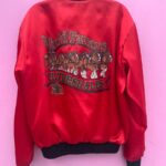 WORLD FAMOUS BUDWEISER CLYDESDALES SCREEN PRINTED SATIN BUTTON UP JACKET AS-IS