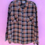 *AS-IS* DISTRESSED 1970S LONG SLEEVE BUTTON DOWN PLAID FLANNEL SHIRT