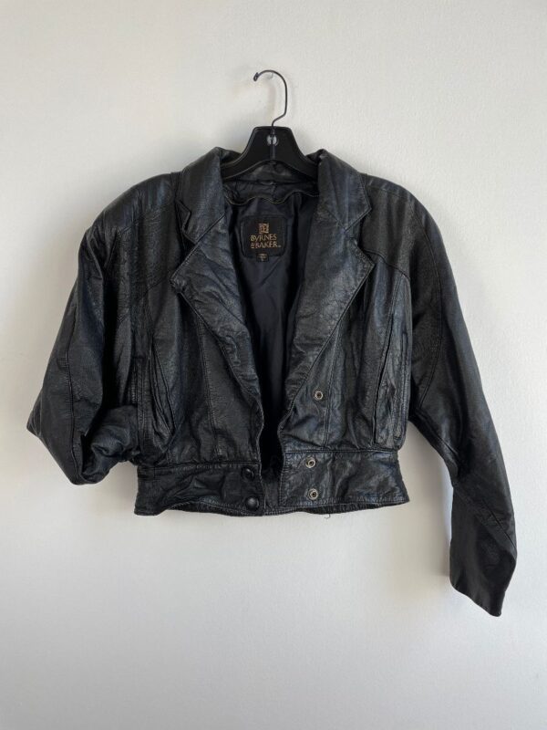 product details: CUTE 1980S CROPPED LEATHER BIKER JACKET TAPERED WAIST PADDED SHOULDERS LAZER ETCHED PATTERN photo
