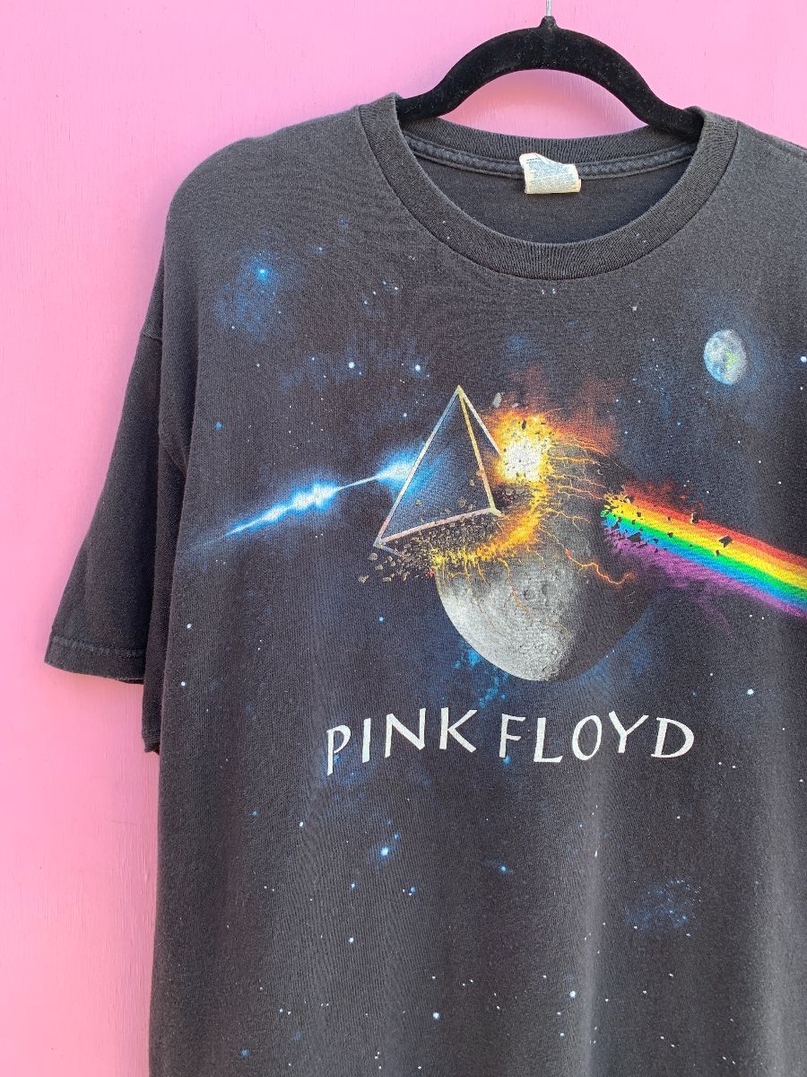 Floyd The Pink shirt Repop Side Moon Boardwalk T- Prism Into Graphic | Dark Crashing Vintage Of Moon