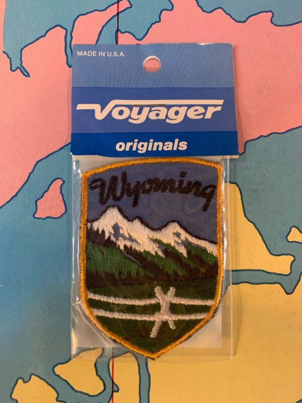 product details: WYOMING W/ SNOW CAPPED MOUNTAINS PATCH photo