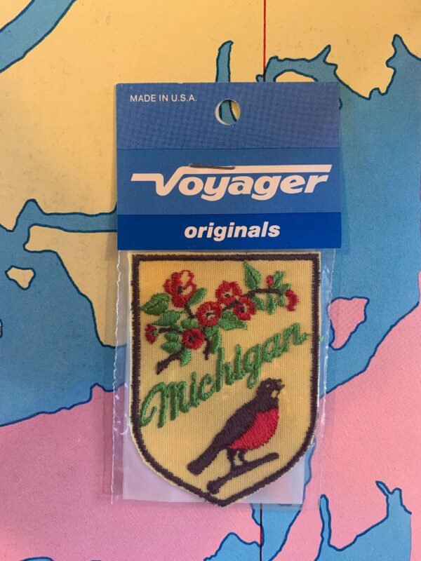 product details: MICHIGAN PATCH W/ STATE BIRD AND FLOWER photo