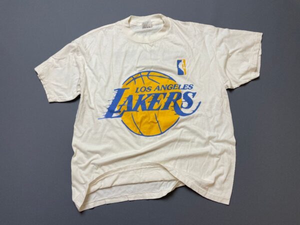 product details: LOS ANGELES LAKERS DUAL SIDED KOBE #8 GRAPHIC SINGLE STITCHED T-SHIRT BOXY FIT photo