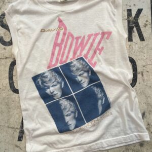 Photo detail:SLEEVELESS DAVID BOWIE TSHIRT SERIOUS MOONLIGHT 1983 TOUR