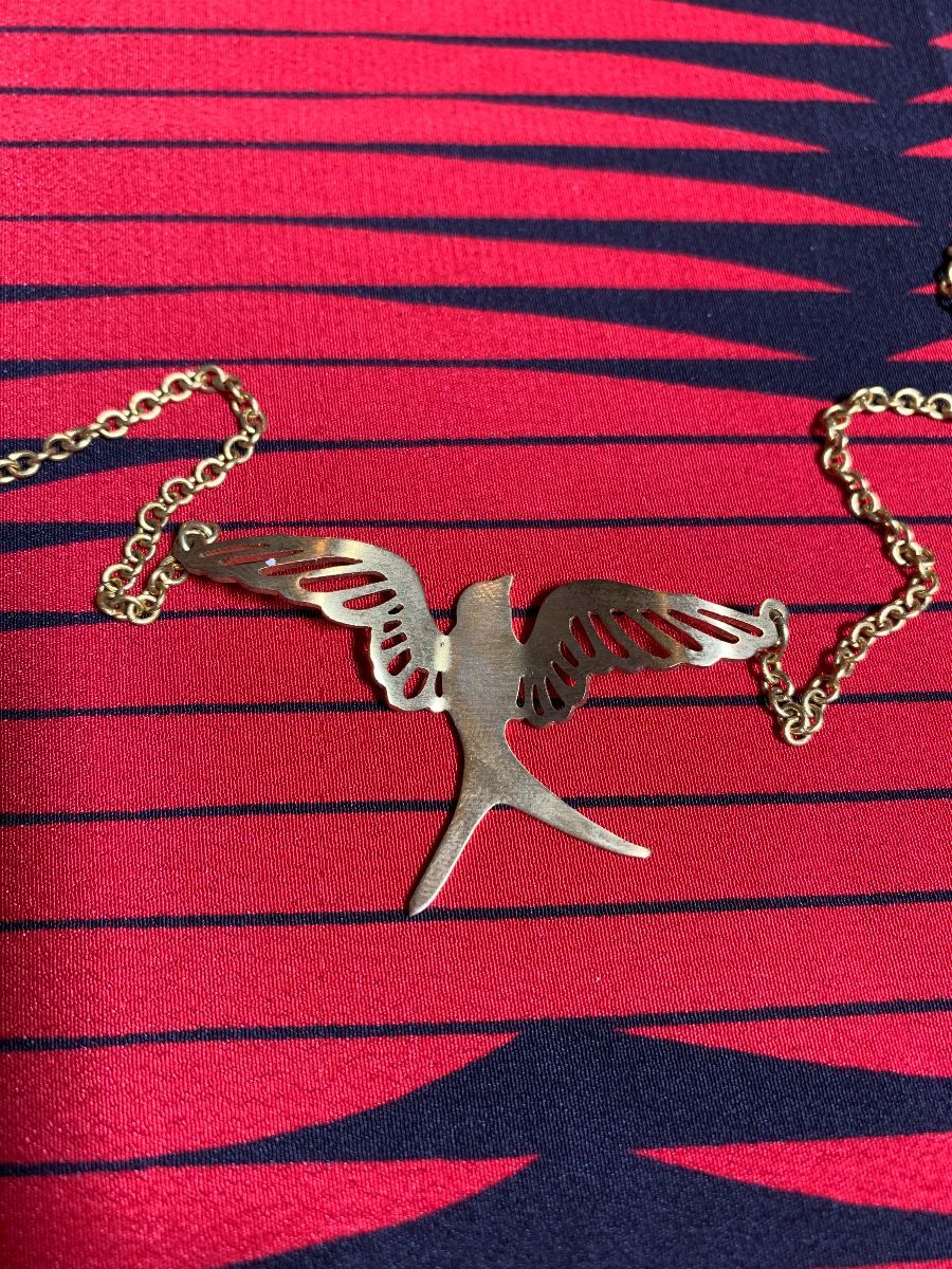 product details: BRASS CUT OUT SOARING SPARROW BIRD PENDANT NECKLACE photo