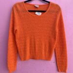 THIN WAVY LOOSE KNIT PULLOVER SWEATER