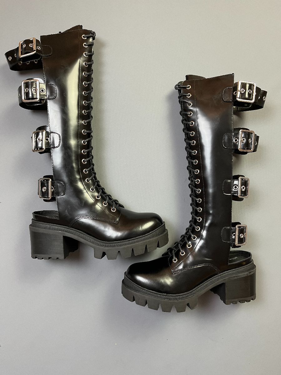 product details: NWT TANK GIRL BACK BUCKLE CUT OUT LACE UP CHUNKY HEELED BOOT COMBAT BOOTS photo