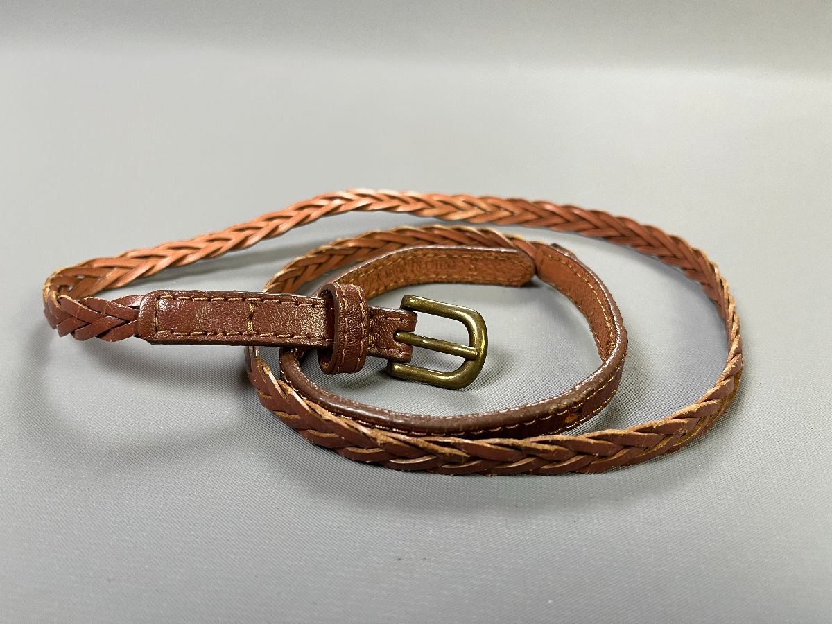product details: SKINNY BROWN WOVEN LEATHER BELT BRASS BUCKLE photo
