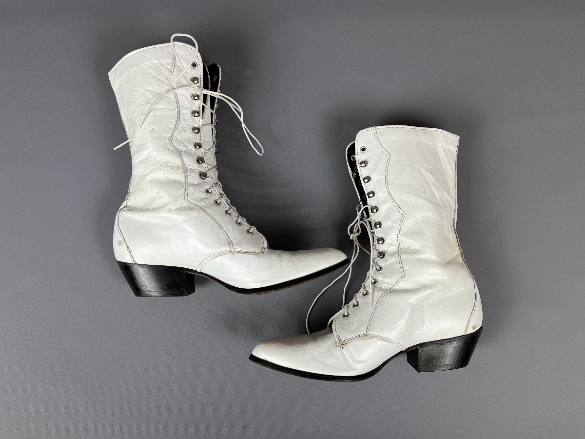 product details: 1980S VICTORIAN STYLED WHITE LACE UP HEELED LEATHER BOOTS photo
