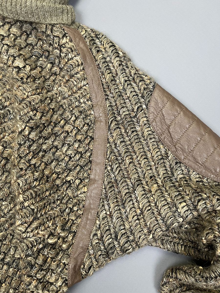 1990S CHUNKY KNIT TURTLENECK SWEATER LEATHER APPLIQUE