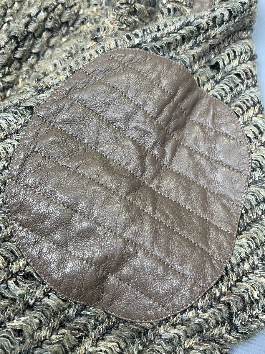 1990S CHUNKY KNIT TURTLENECK SWEATER LEATHER APPLIQUE