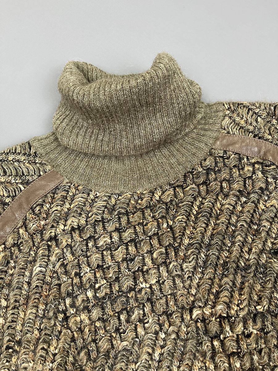 1990S CHUNKY KNIT TURTLENECK SWEATER LEATHER APPLIQUE