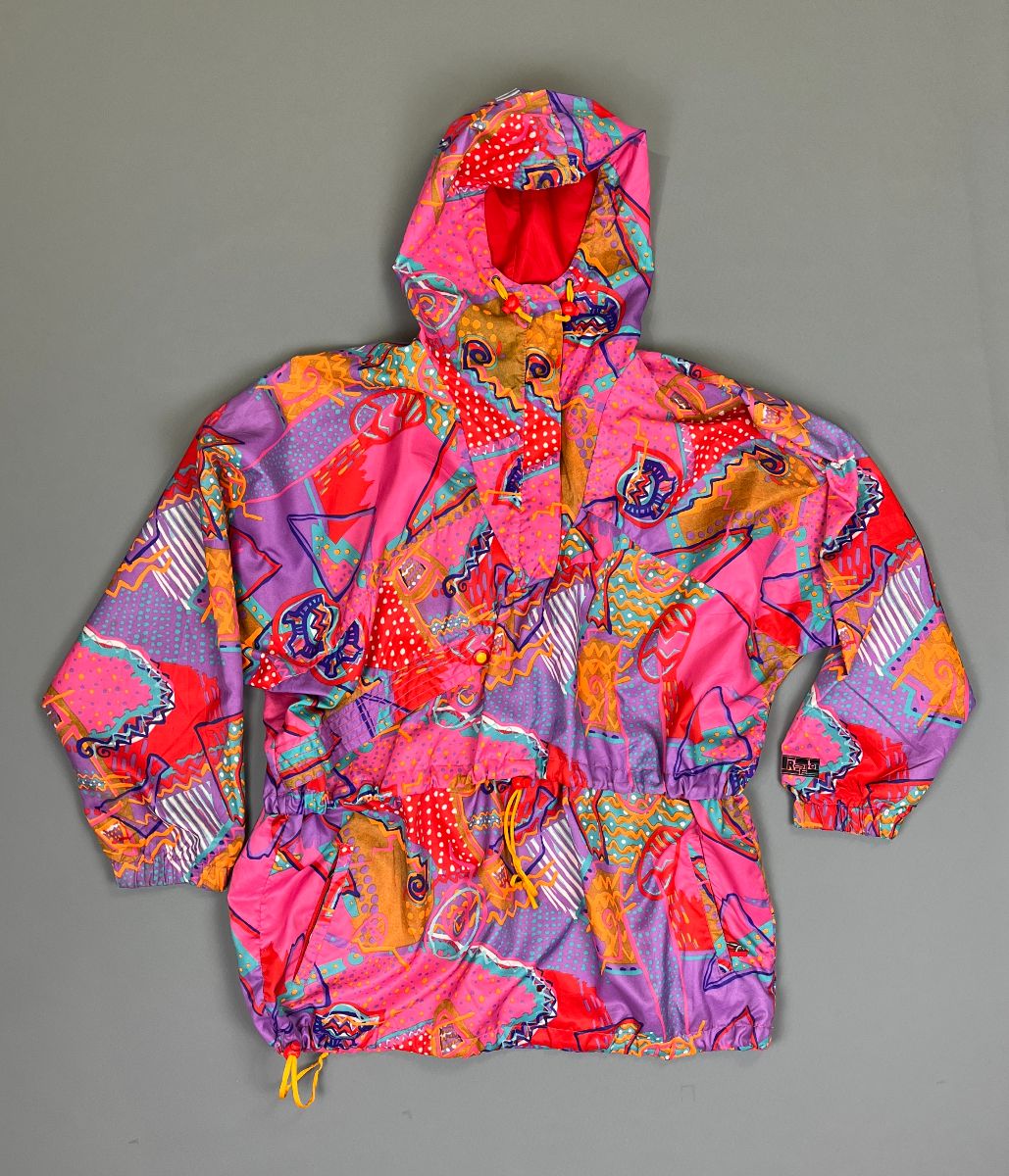 product details: CRAZY 1980S ALLOVER PRINTED HOODED PULLOVER WINBREAKER JACKET CINCHED WAIST photo