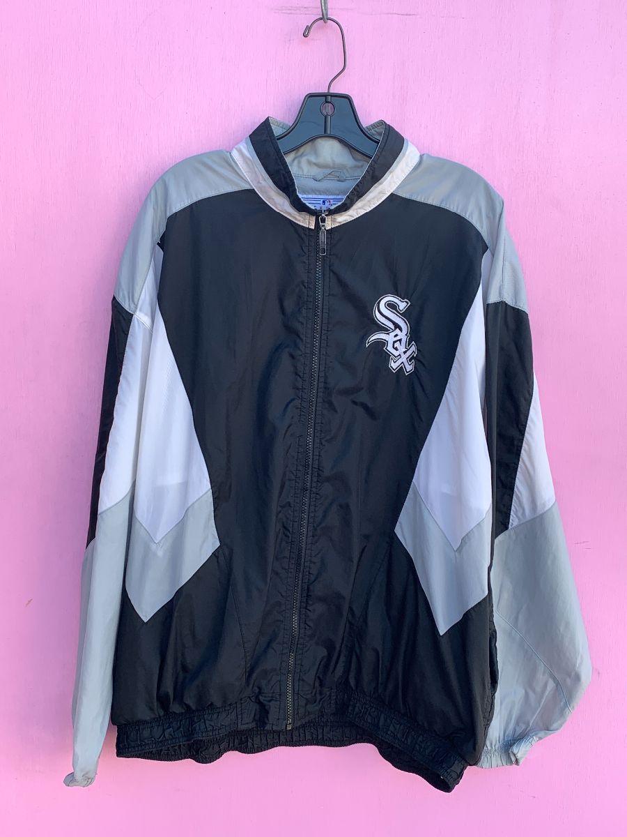 product details: CLASSIC CHICAGO WHITE SOX EMBROIDERED COLOR BLOCK WINDBREAKER JACKET photo