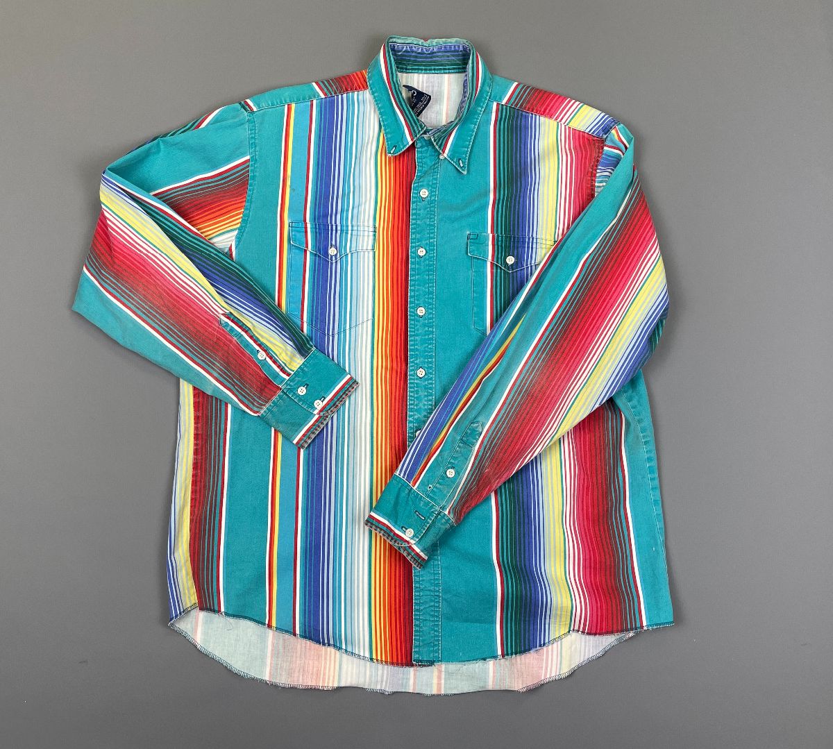 product details: *AS-IS* RAD! 1990S SERAPE PRINTED LONG SLEEVE BUTTON DOWN COWBOY FIT WESTERN SHIRT photo