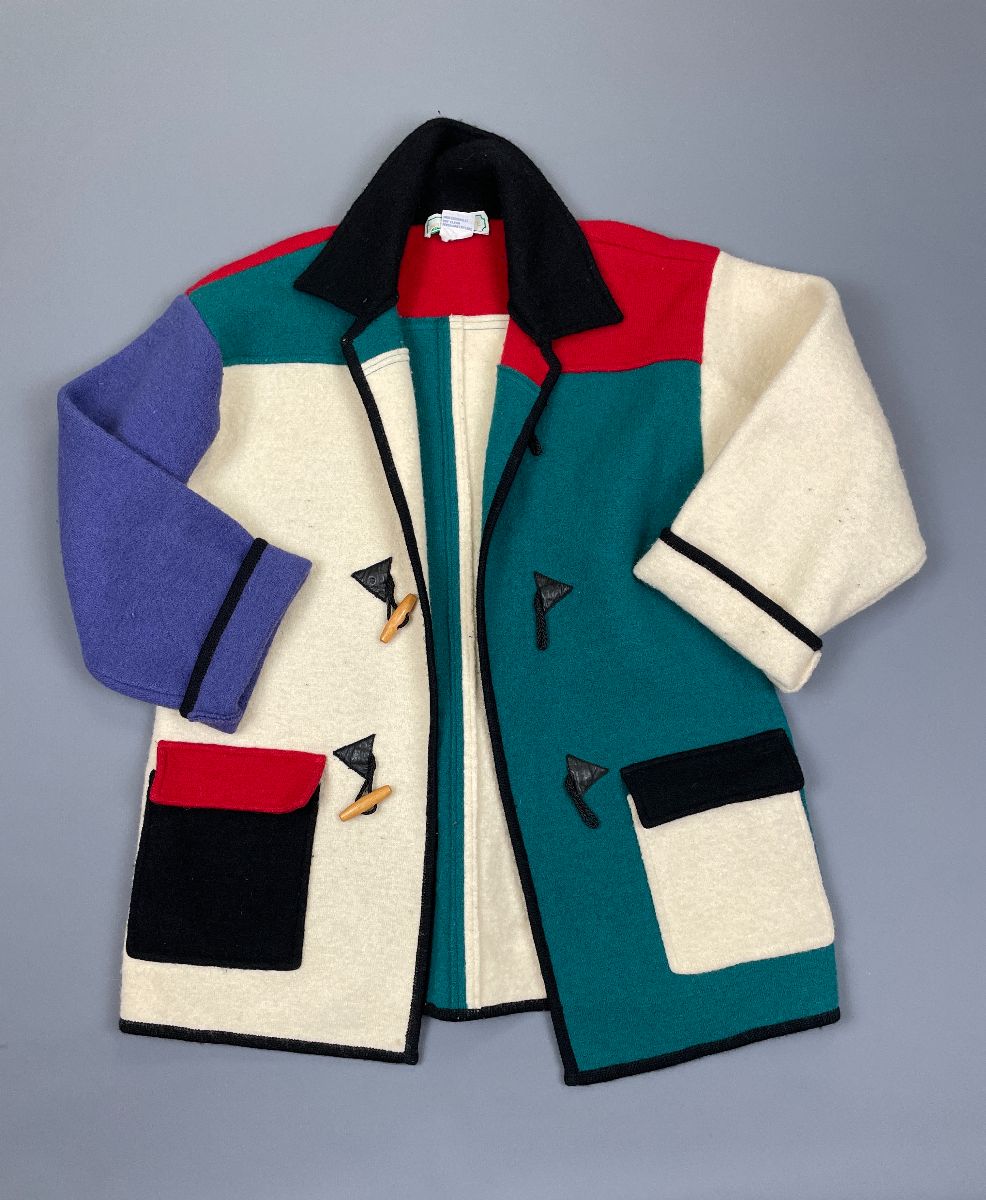 product details: AMAZING! WOOL COLORBLOCK JACKET TOGGLE BUTTONS TRIANGLE LEATHER PATCHES photo