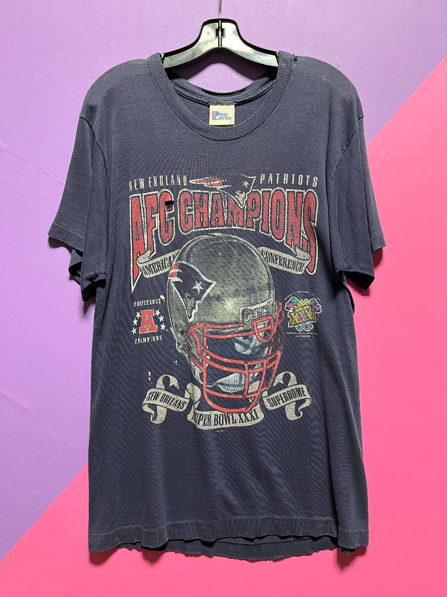 product details: *AS-IS* 1997 NEW ENGLAND PATRIOTS AFC CHAMPIONS SINGLE STITCH T-SHIRT photo