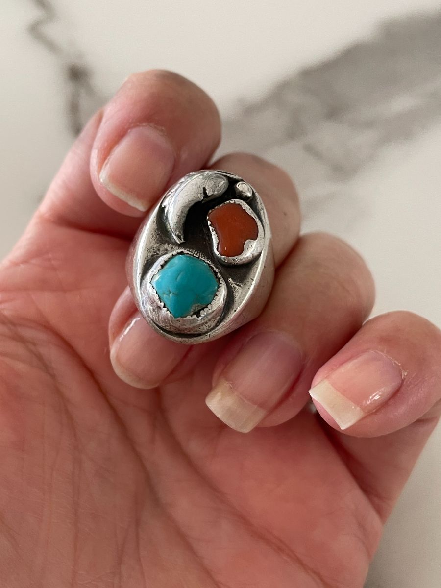 product details: TURQUOISE AND RED CORAL NUGGET BRUTALIST STYLE RING 925 STERLING SILVER photo