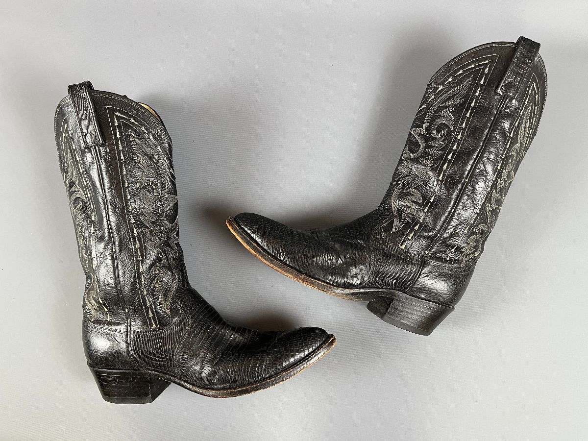 product details: *AS-IS* LEATHER & LIZARD SKIN COWBOY BOOTS W/ EMBORIDERED DESIGN photo