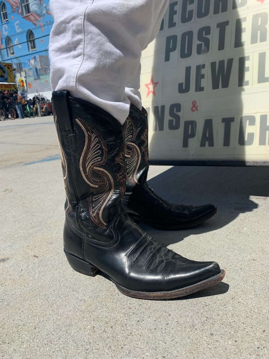 product details: CLASSIC GENUINE LEATHER STITCHED COWBOY BOOTS photo