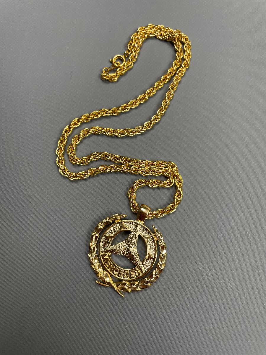 product details: 1990S DEADSTOCK MERCEDES BENZ PENDANT ROPE CHAIN NECKLACE photo