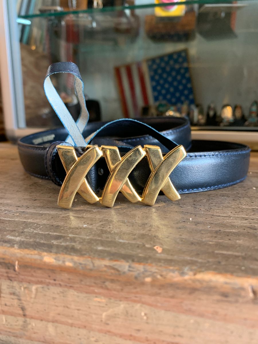 product details: AUTHENTIC LEATHER MADE IN ITALY WITH GOLD XXX APPLIC BELT photo