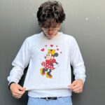 DISTRESSED MINNE MOUSE GRAPHIC PULLOVER SWEATSHIRT *SMALL FIT