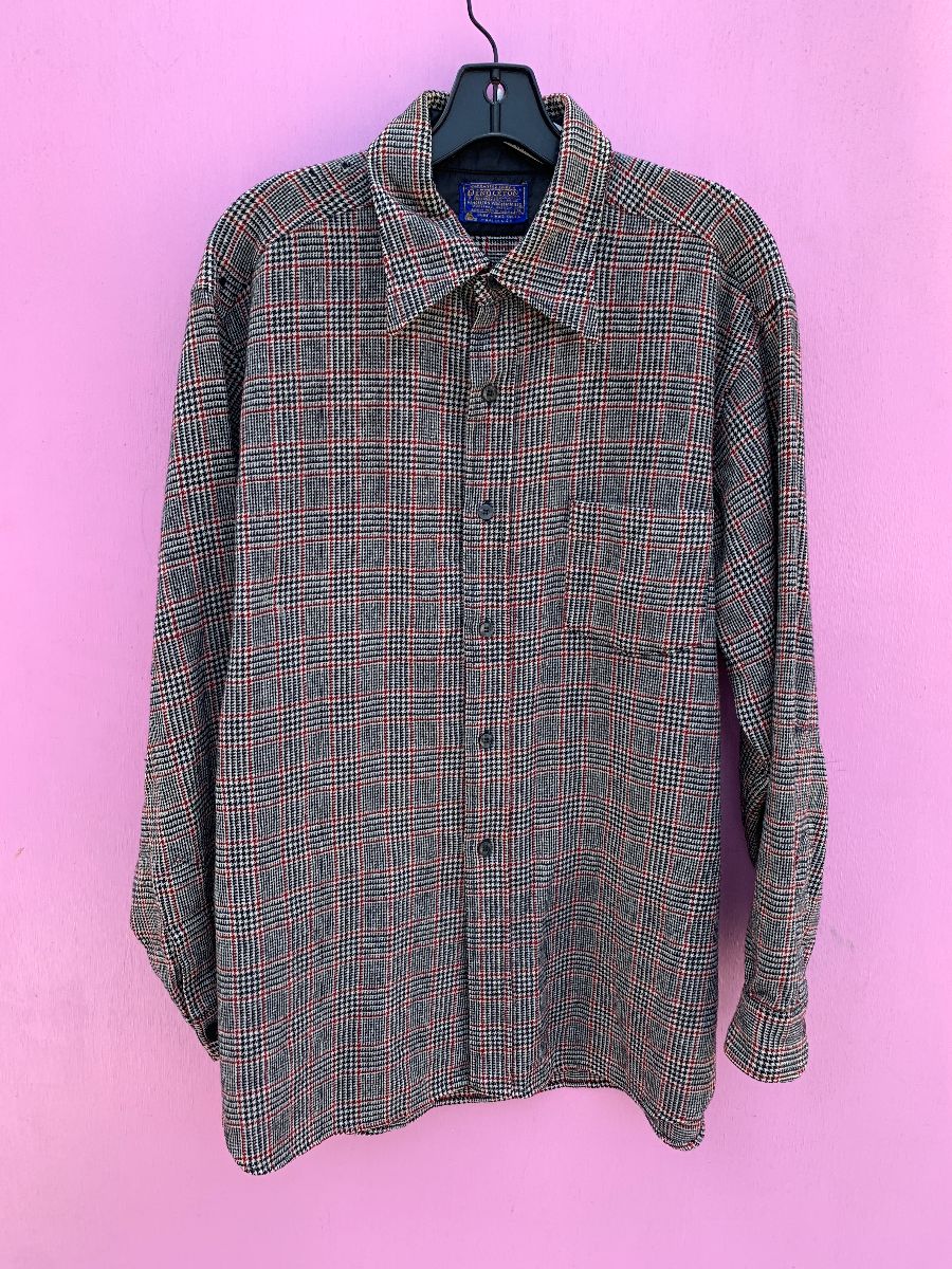 product details: *AS-IS* MINI HOUNDSTOOTH PLAID LONG SLEEVE WOOL BUTTON DOWN FLANNEL SHIRT photo