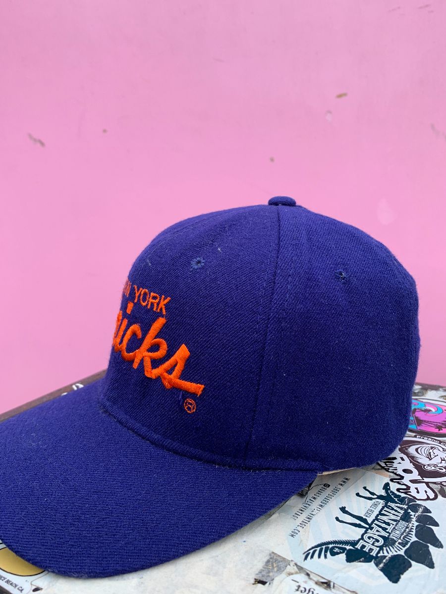 As-is Nba New York Knicks Script Sports Specialties Snapback Hat