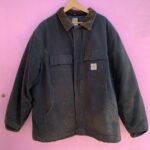 AS-IS HEAVY FADED CARHARTT ZIPUP CHORE JACKET W/ INSULATION AND CORDUROY COLLAR