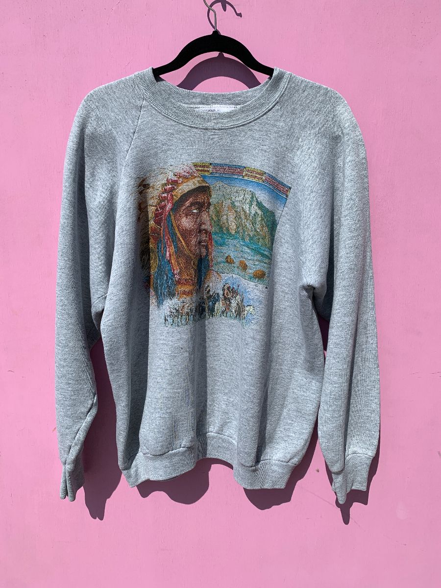 product details: AAS-IS AWESOME NATIVE AMERICAN GRAPHIC PULLOVER SWEATSHIRT photo